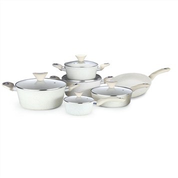Ustensiles de cuisine en aluminium